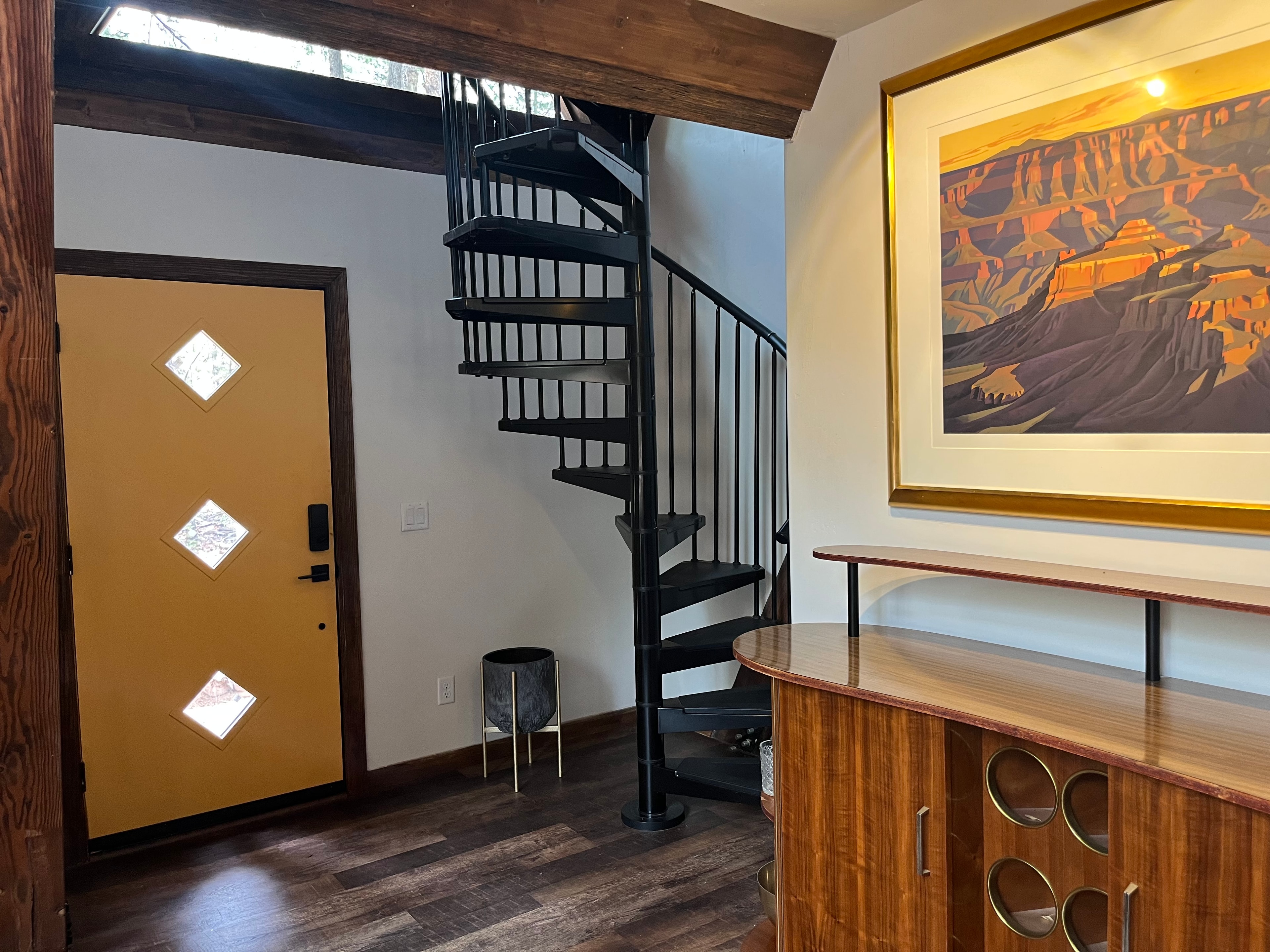 Arizona mountain cabin photo
