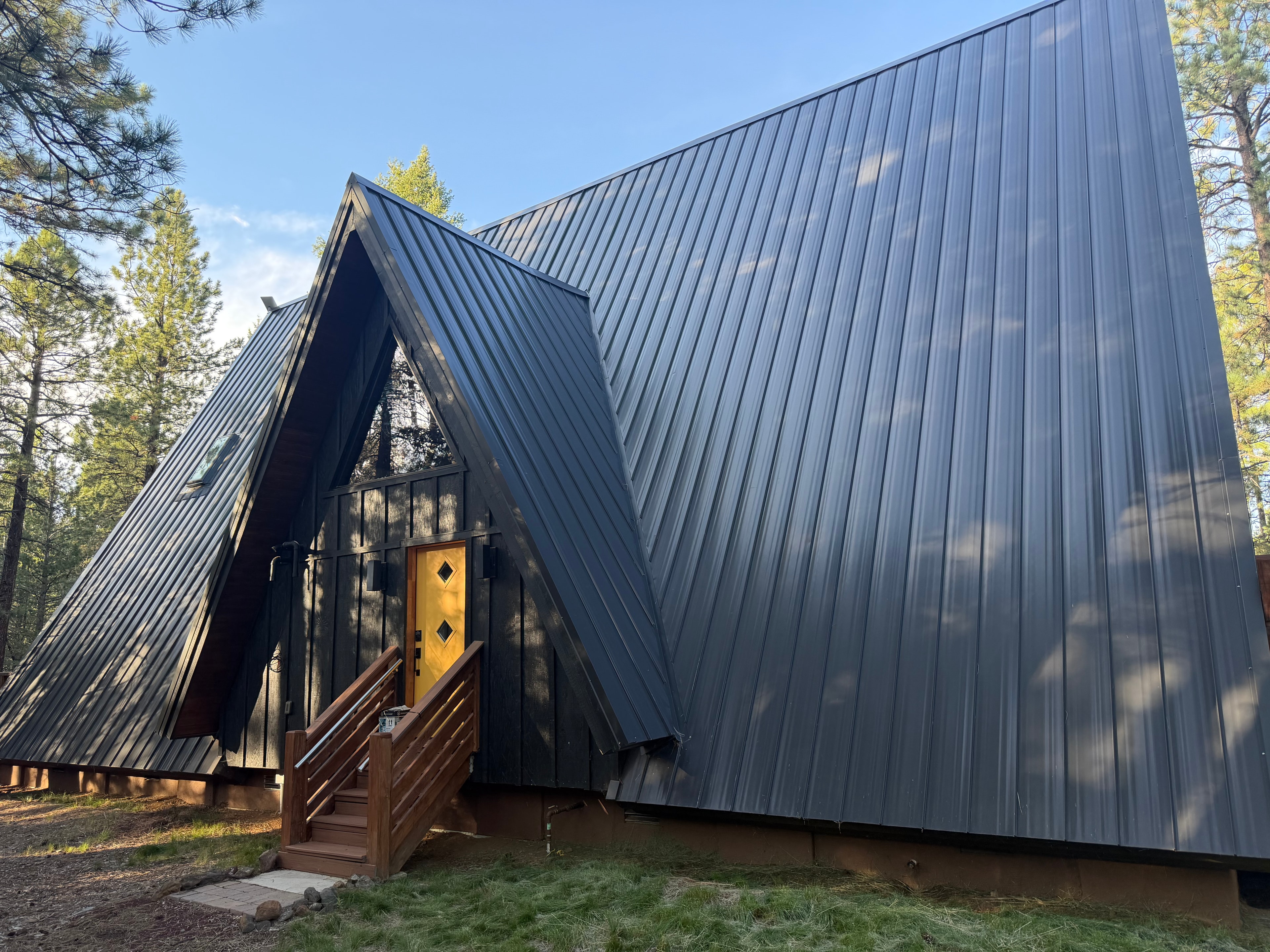 Arizona mountain cabin photo